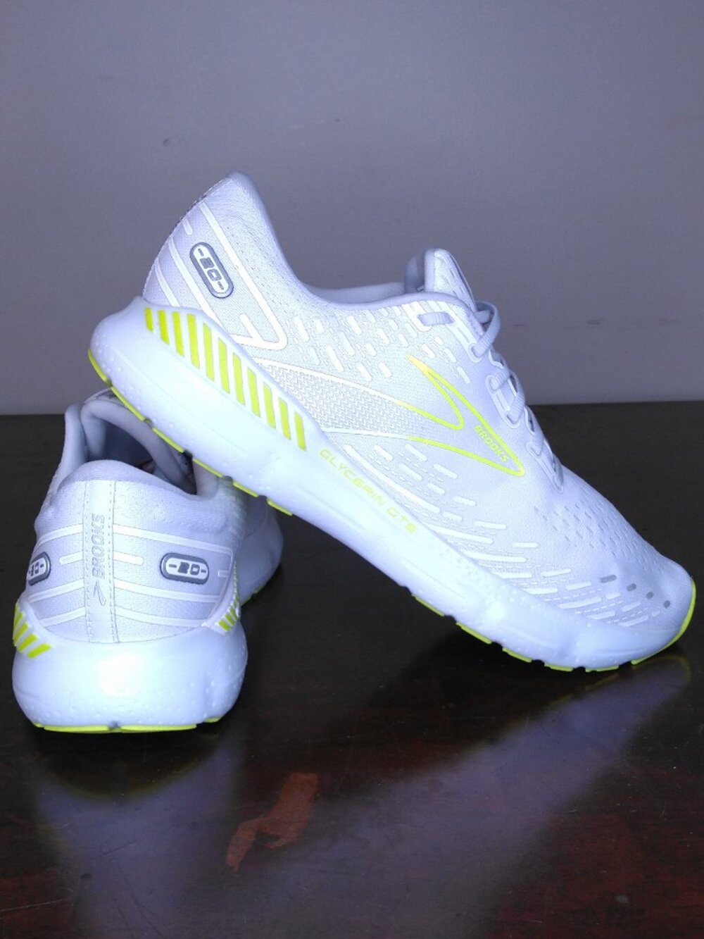 BROOKS Glycerin GTS 20 Shoes Mens SIZE 14 1103831D135 WHITE Neon Yellow RUNNING